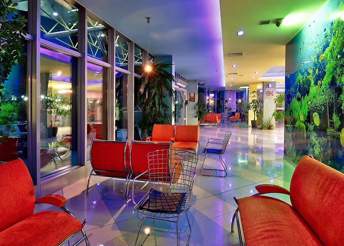 Aqua Hotel