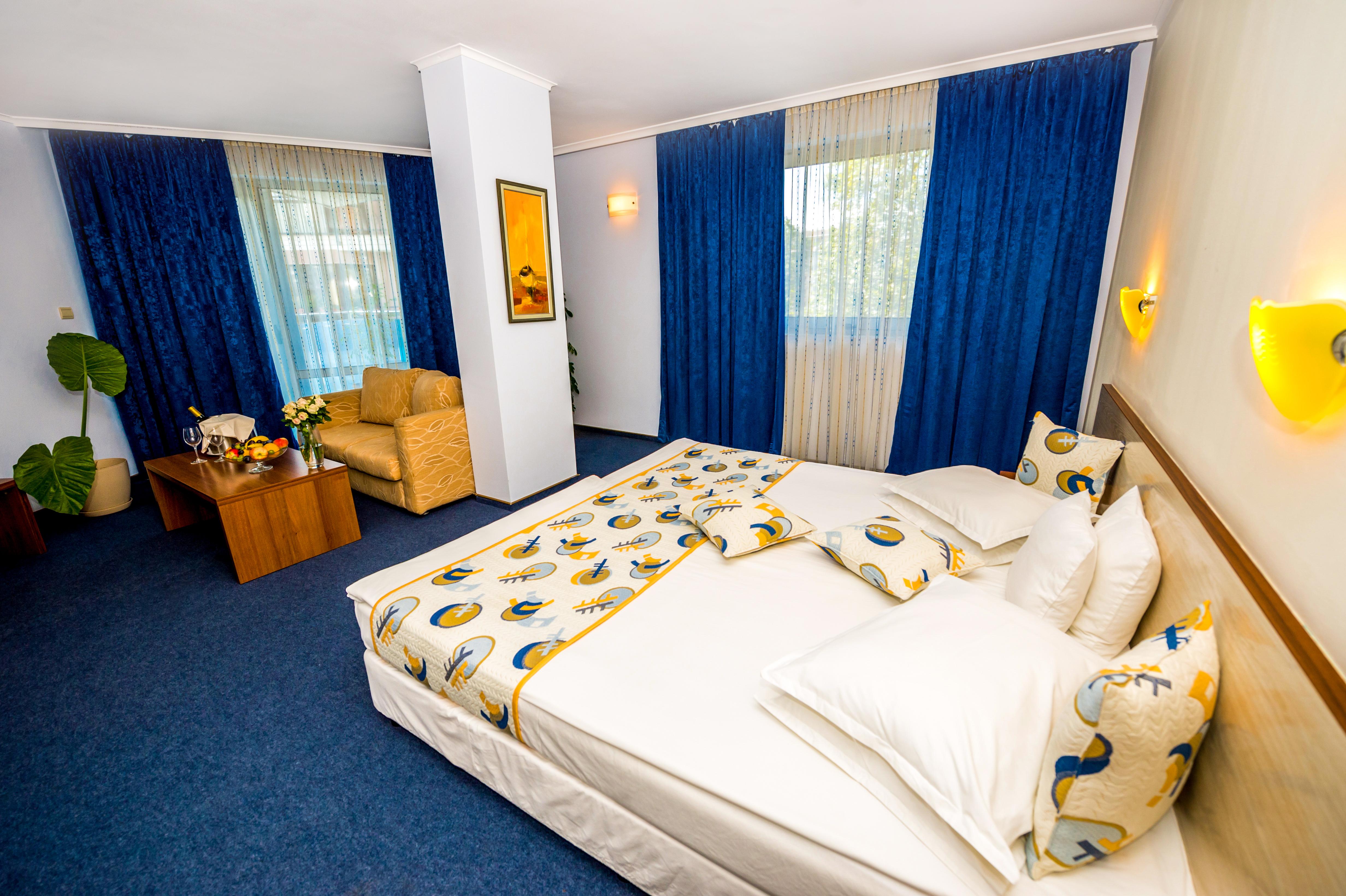 Aqua Hotel 4*