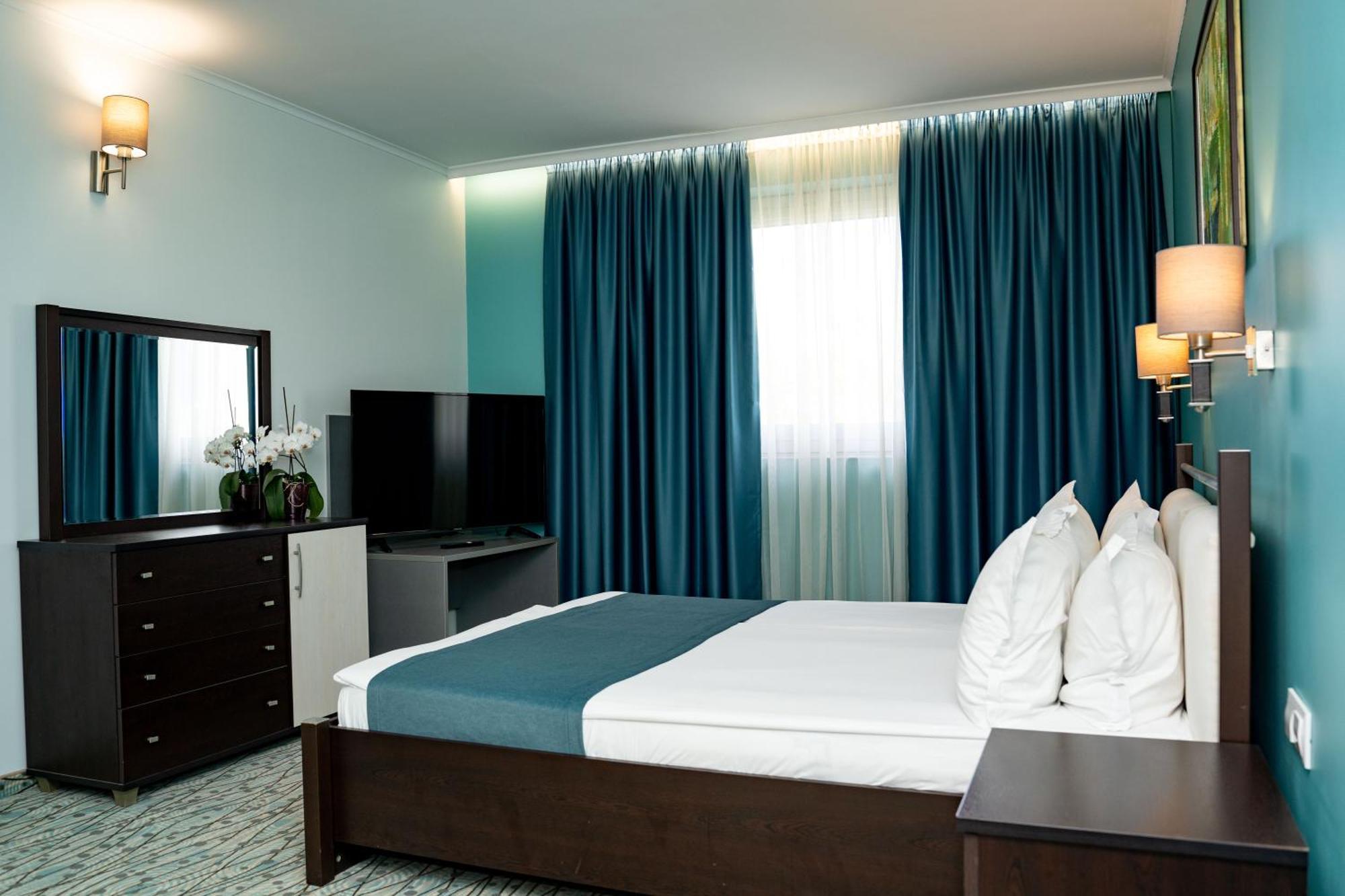 Aqua 4*